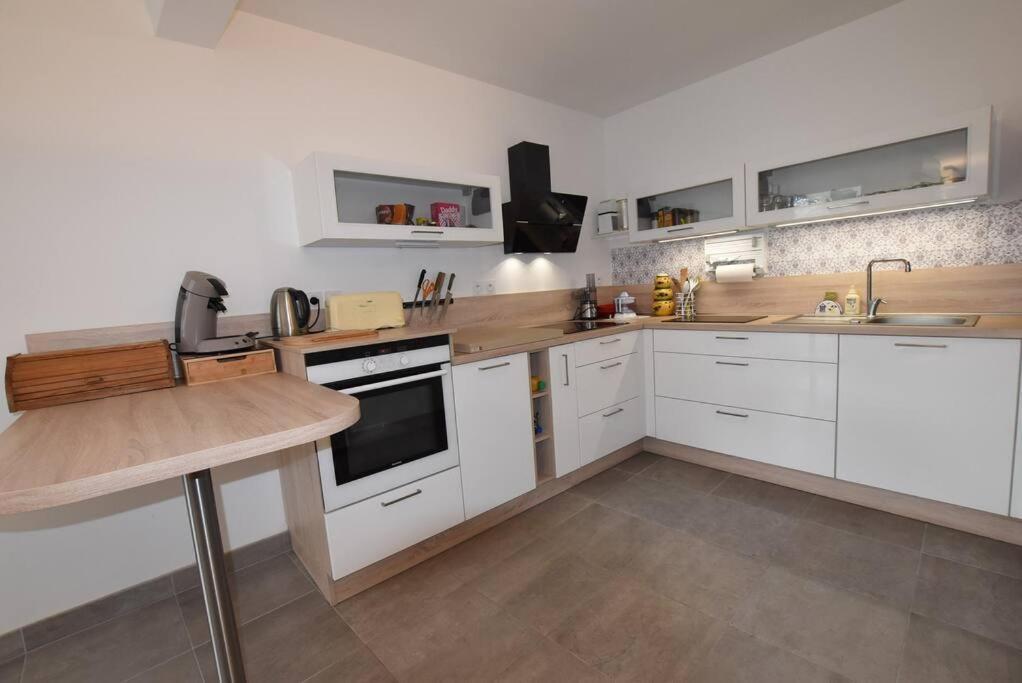 La Terrasse, 4 Personnes, Terrasse, Garage Rennes
